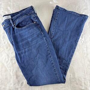 Levi Strauss Signature Jeans Women's 33x32 Mid Rise Bootcut Stretch Medium Wash
